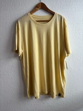NWT Lucky Brand Men’s Short Sleeve Crewneck T-Shirt - Soft Yellow XXL